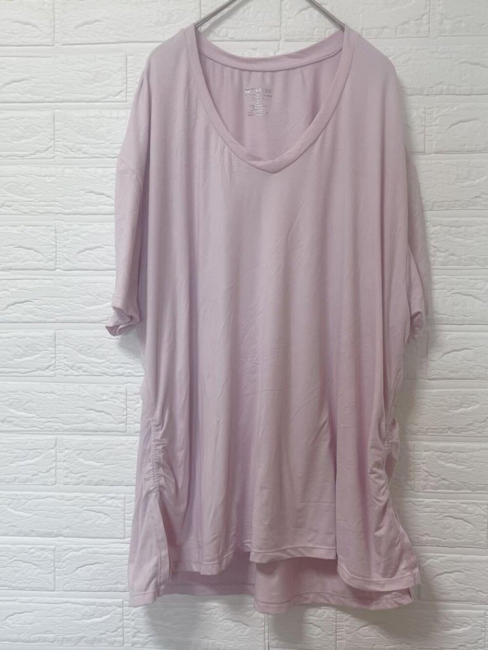 Athlete V-Neck Short Sleeve Pink